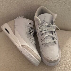 Jordan 3 - Big Kids Sneakers - White and Gray (Women's size 8/8.5)